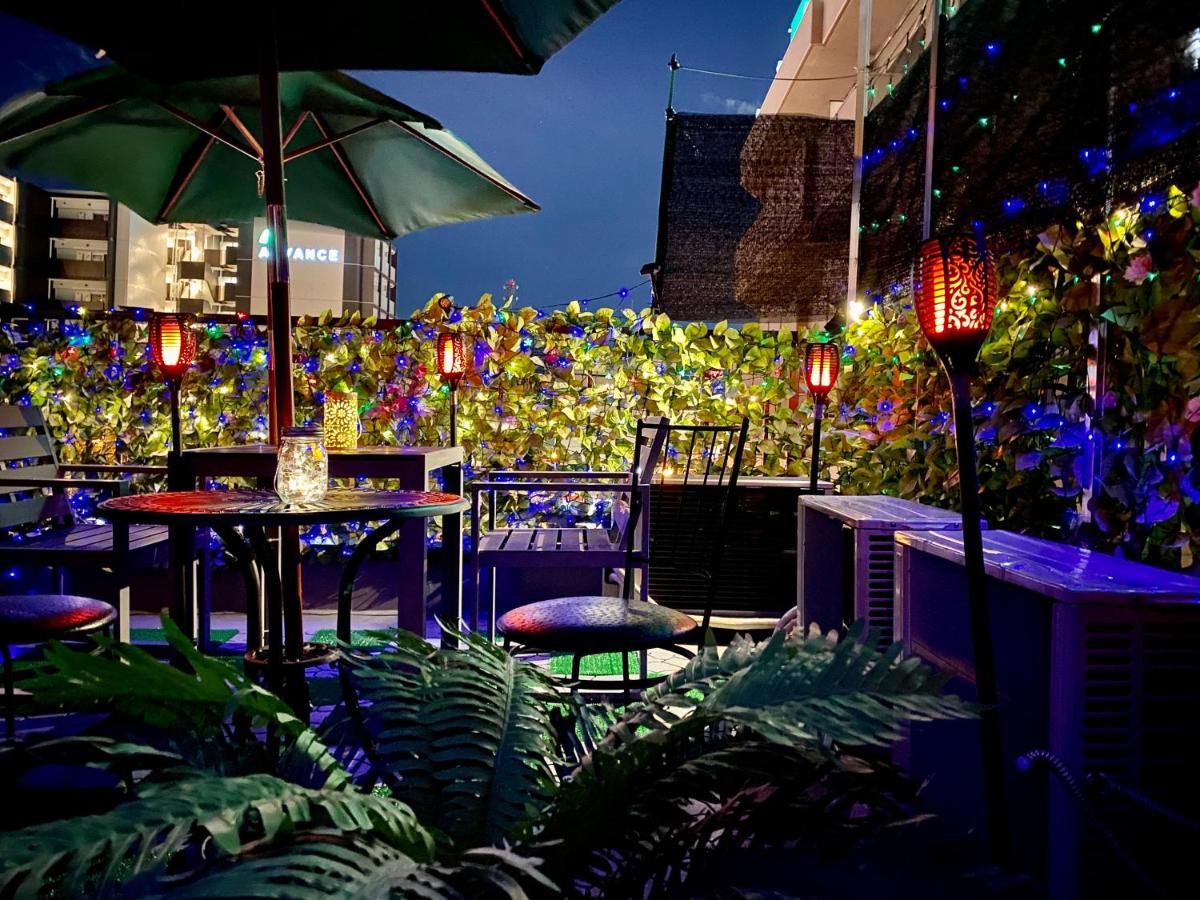 Hotel Orange House Osaka Esterno foto